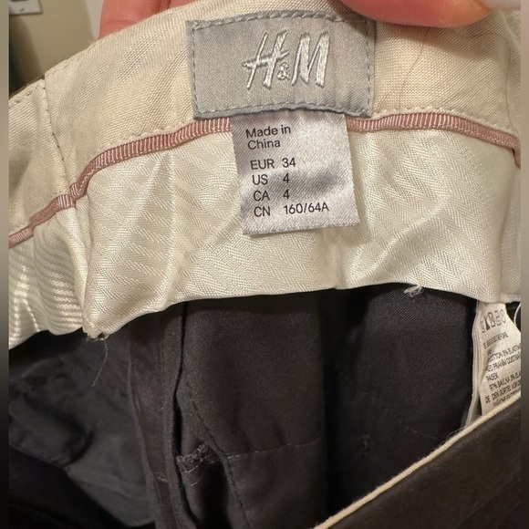 H&M Grey dress flared pants size 4 - Picture 3 of 9